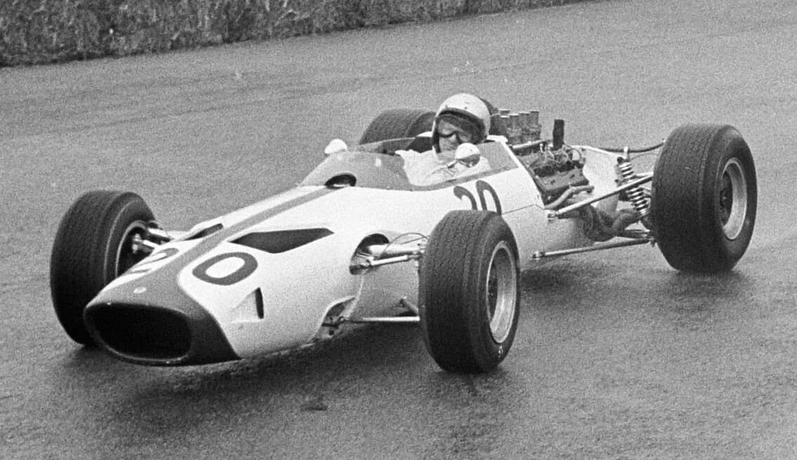 McLaren M2B · Photo exhibit