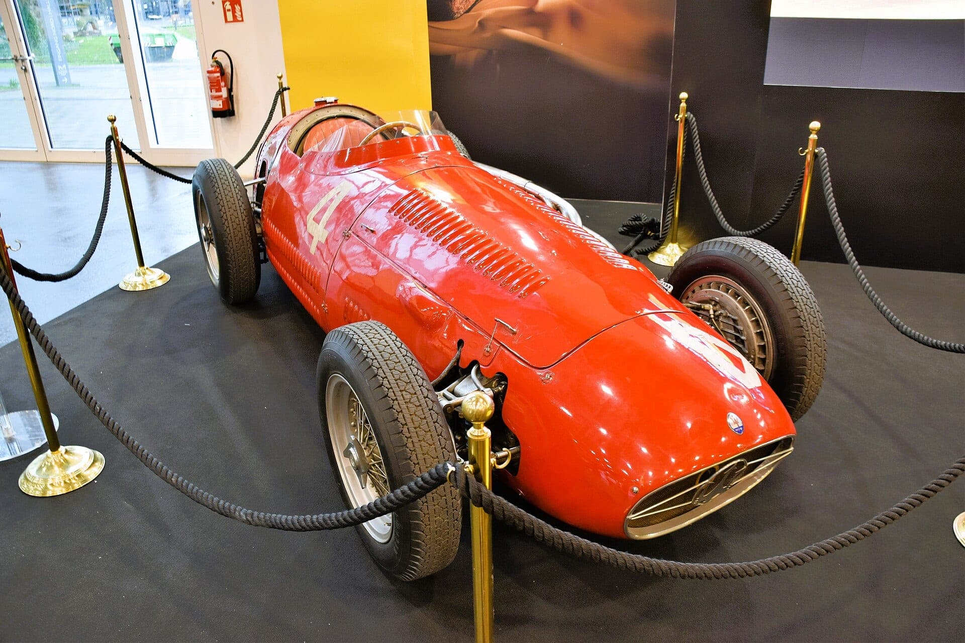 Historical Formula 1 photograph: Maserati 250 F, 1954