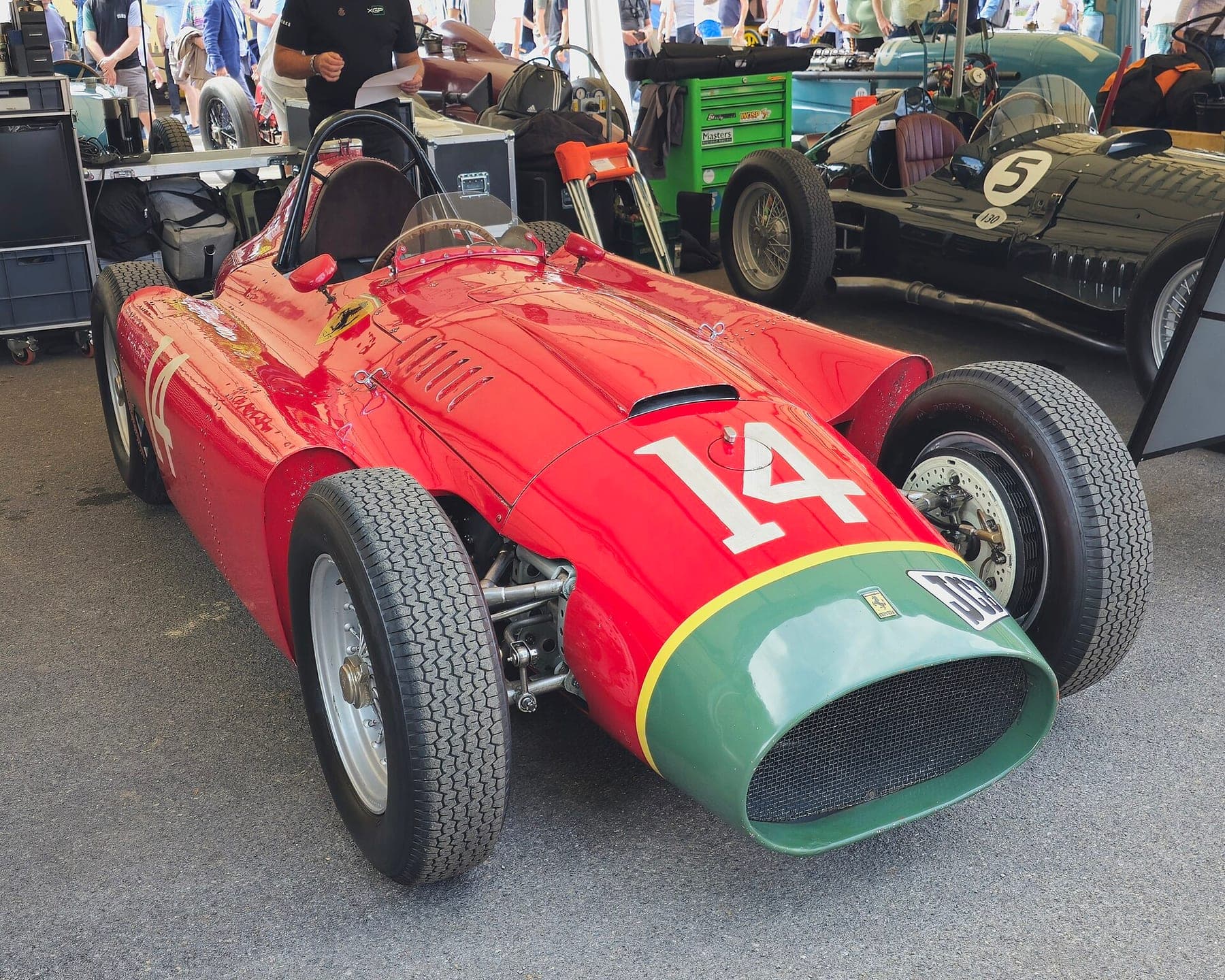 Historical Formula 1 photograph: Lancia-Ferrari D50A, 1956