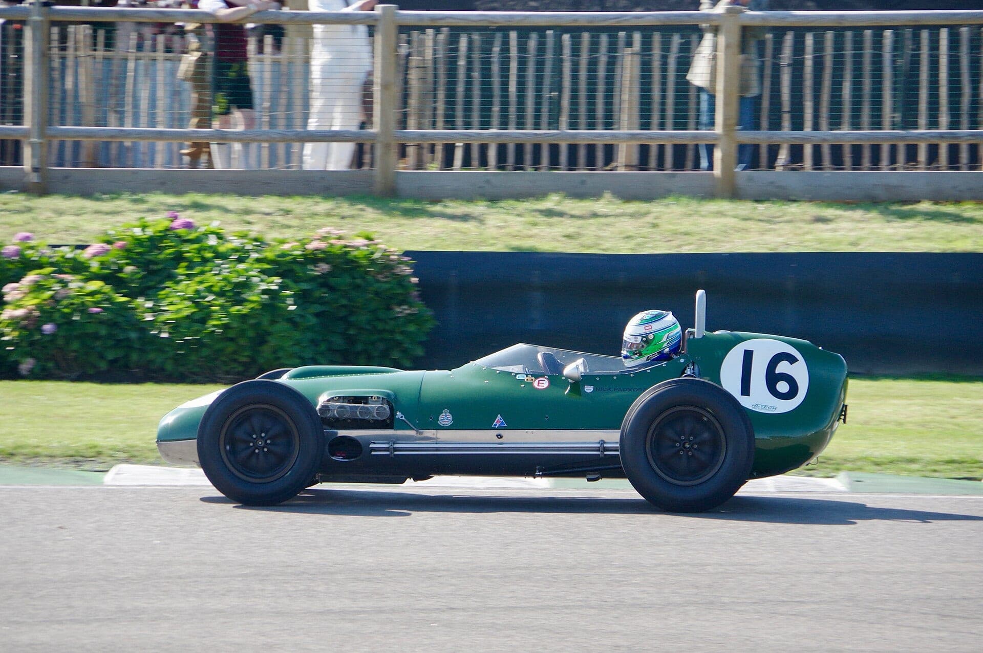 Historical Formula 1 photograph: Lotus Climax 16, 1958