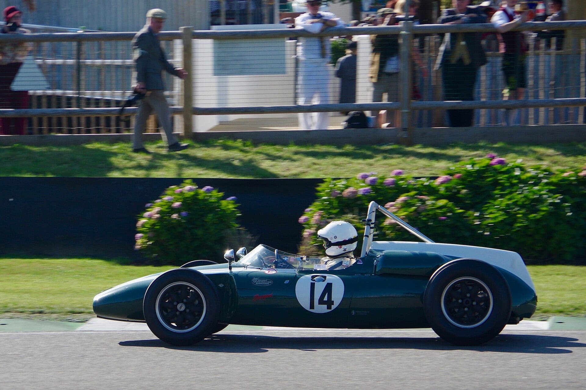 Historical Formula 1 photograph: Cooper Climax T53 Lowline, 1960