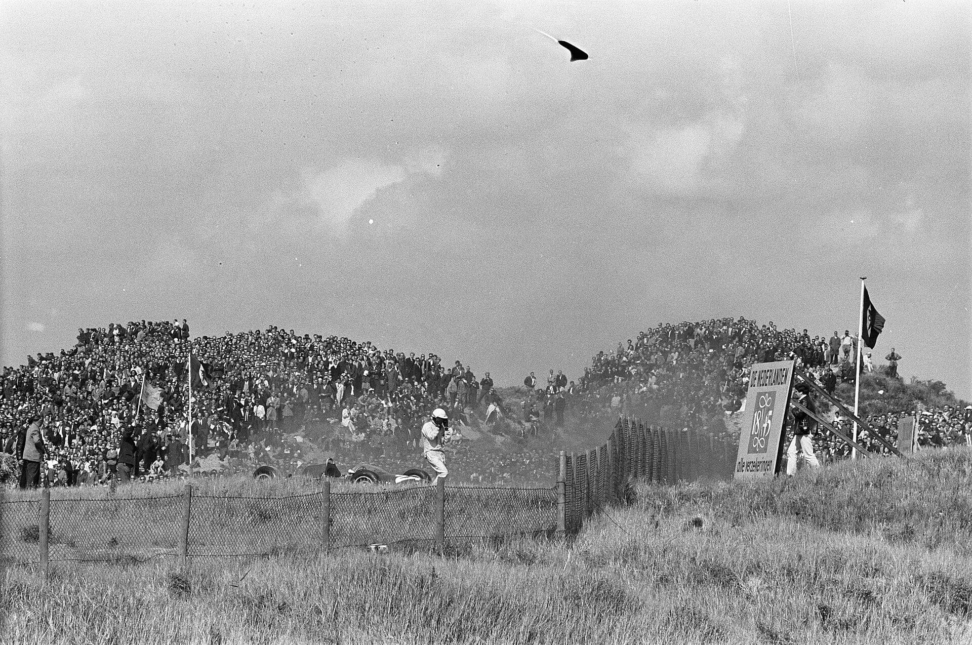 Historical Formula 1 photograph: P. Hill GP Olanda, 1963