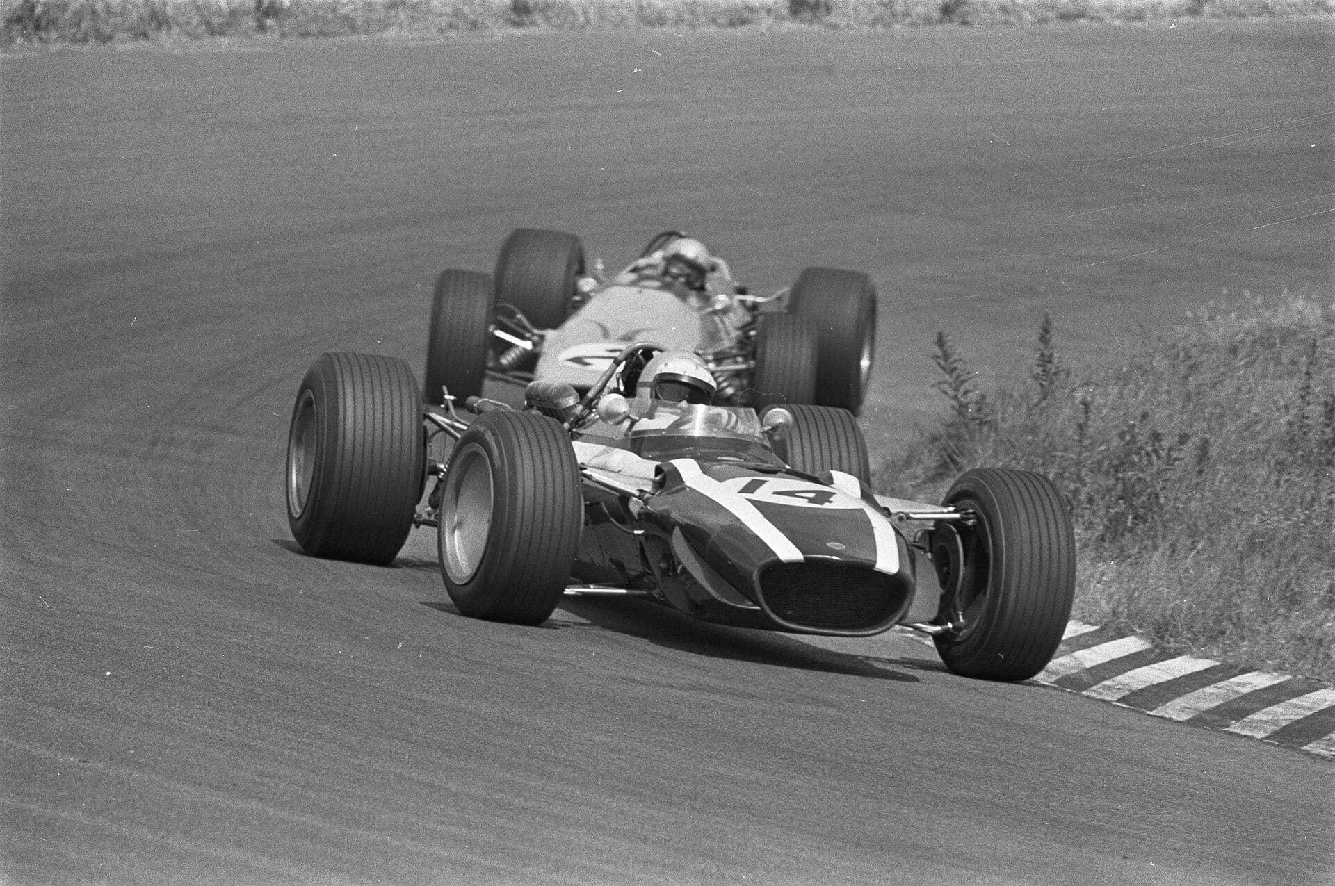 Historical Formula 1 photograph: Bianchi McLaren GP Olanda, 1968