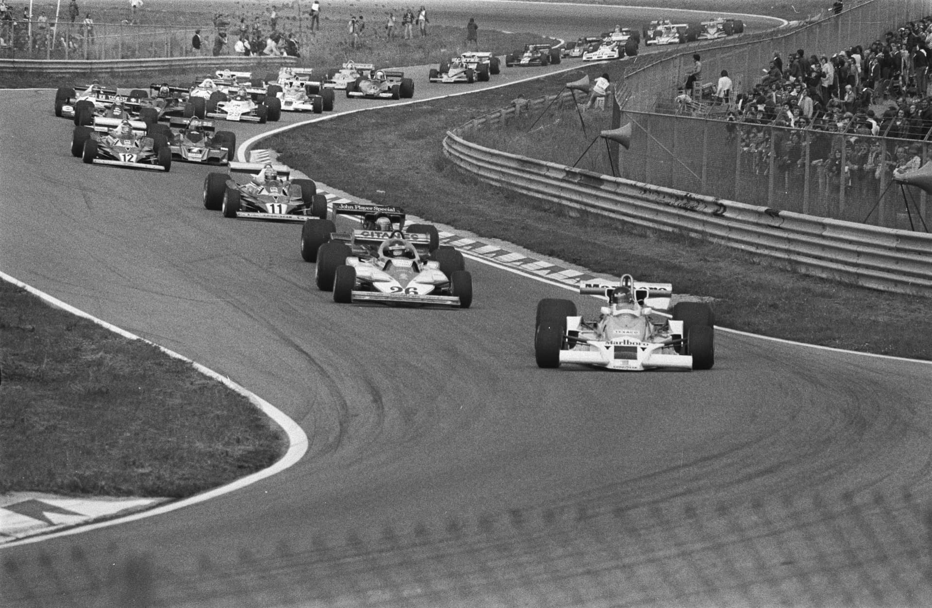 Historical Formula 1 photograph: Hunt, 1977