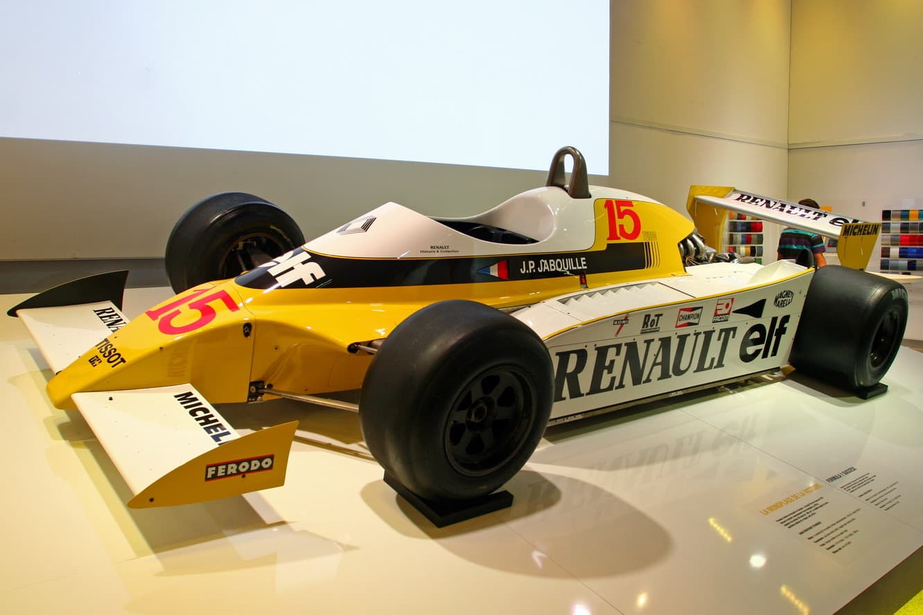 Historical Formula 1 photograph: Renault RS10, 1979