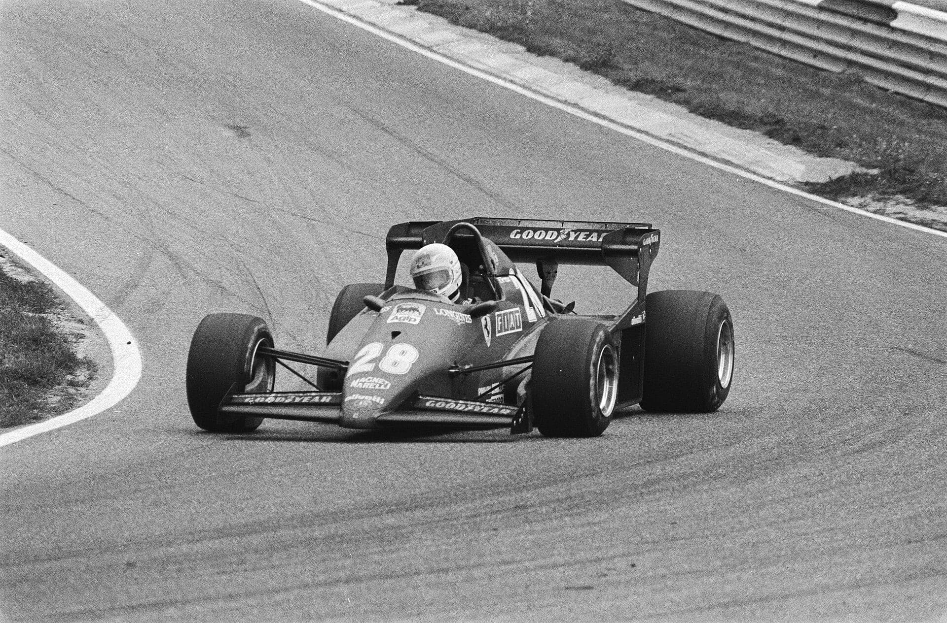 Historical Formula 1 photograph: Arnoux GP Olanda, 1983