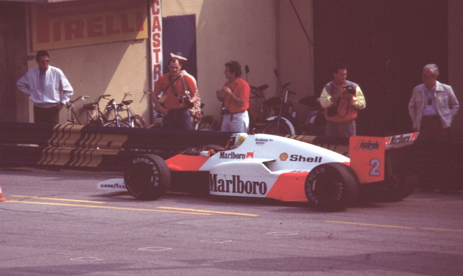 Historical Formula 1 photograph: Rosberg GP Italia, 1986