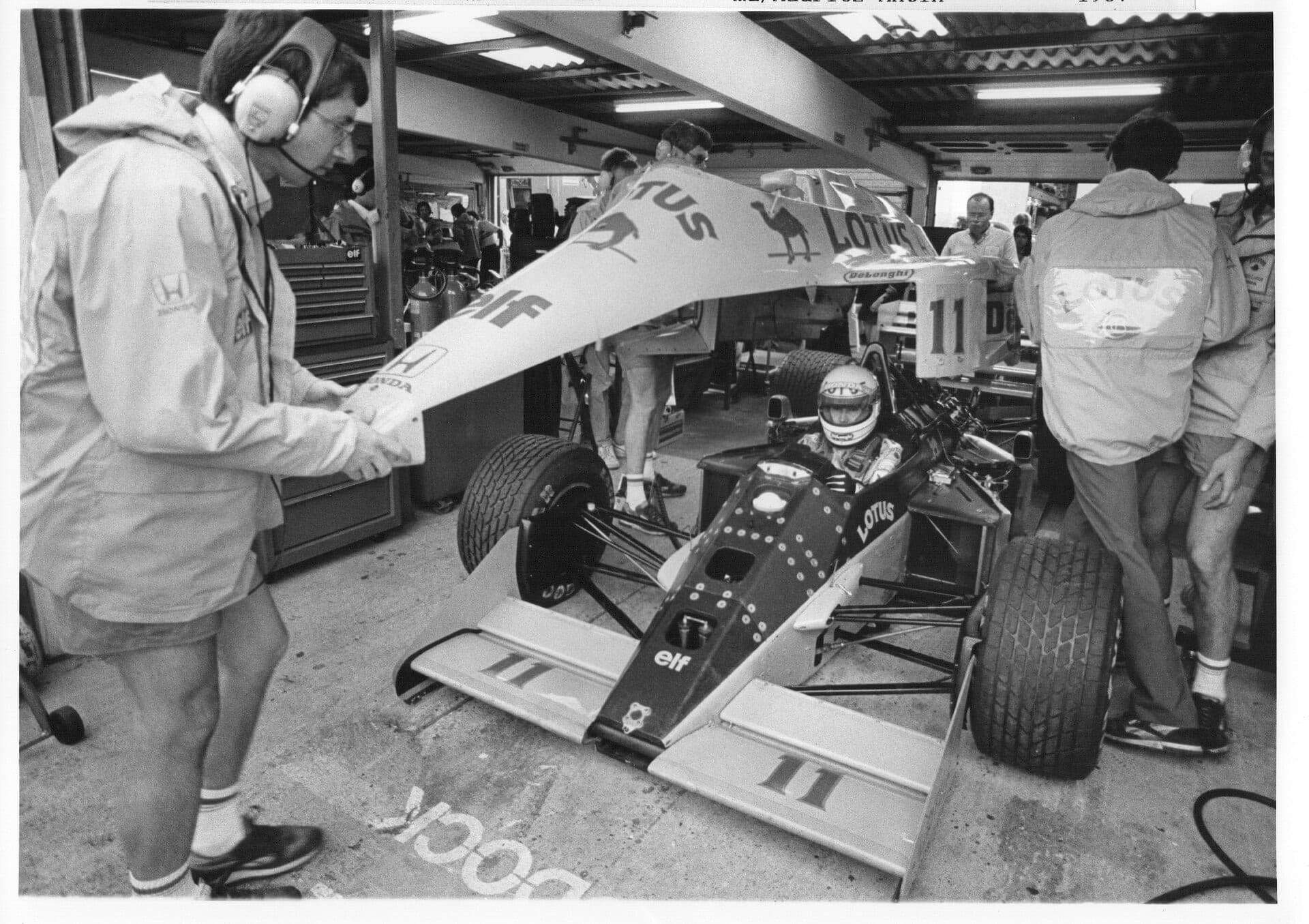 Historical Formula 1 photograph: Nakajima Lotus Hockenheim, 1987