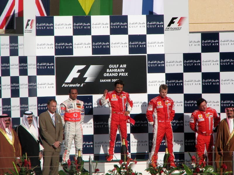 Historical Formula 1 photograph: Bahrain, 2007