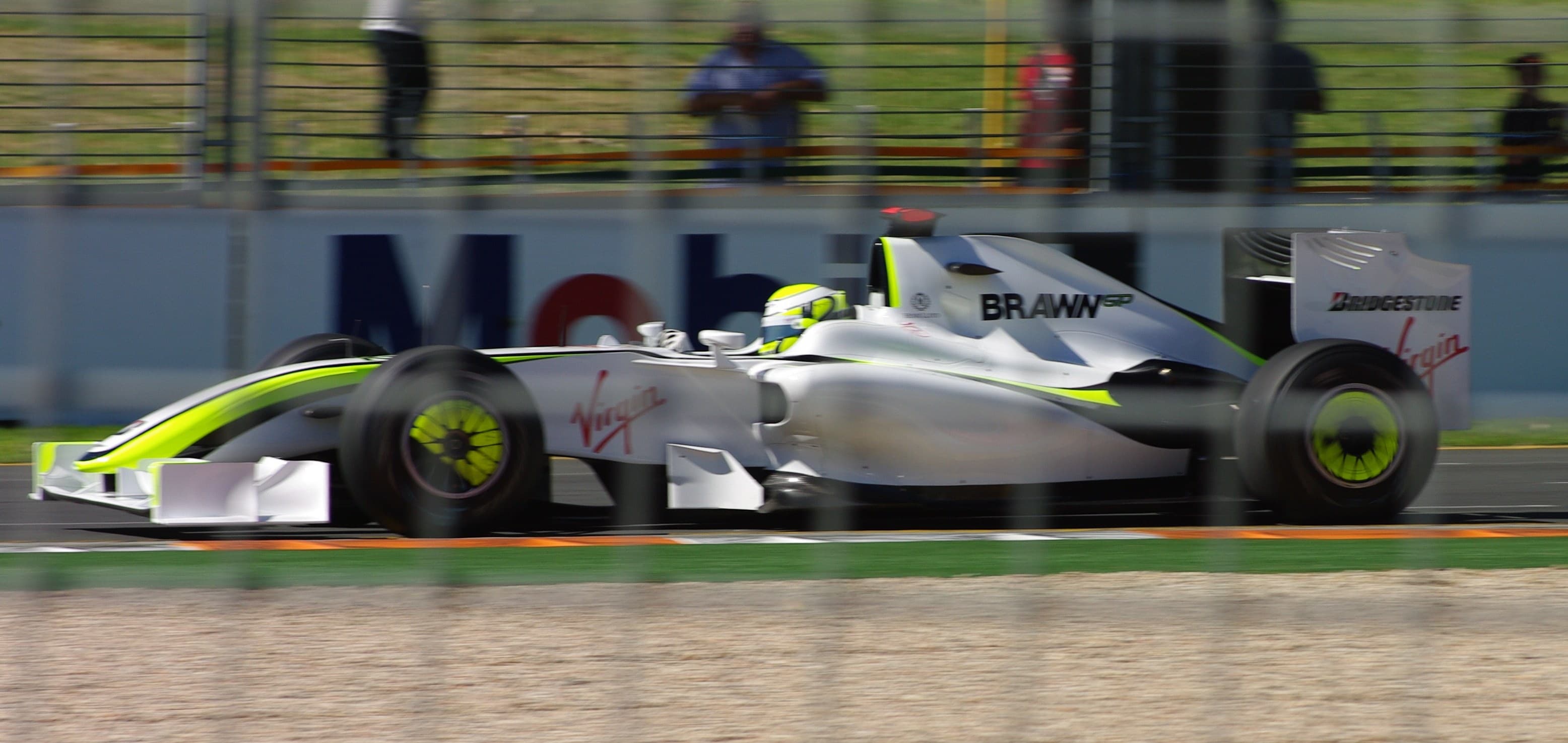 Historical Formula 1 photograph: Brawn, 2009