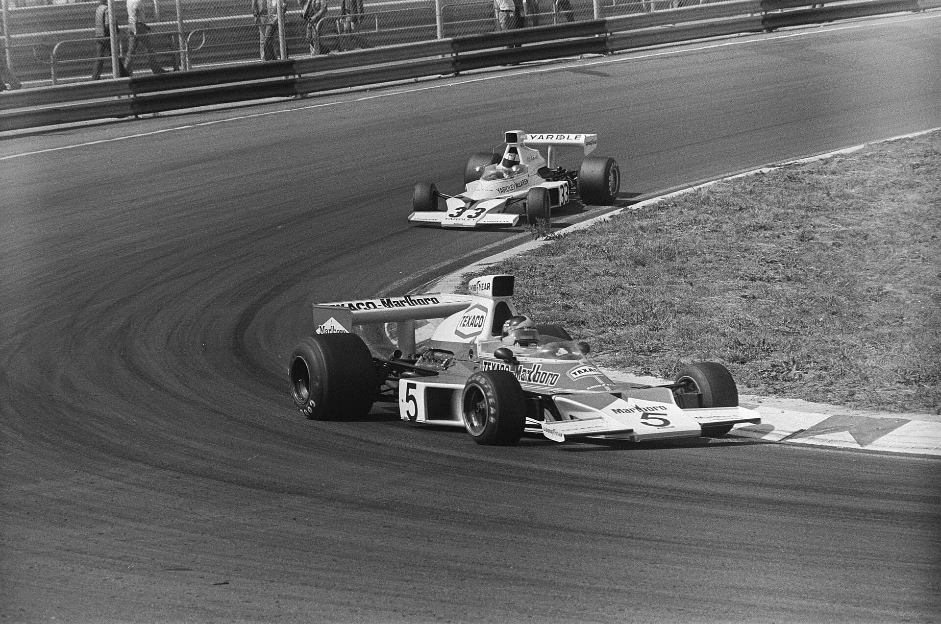 Historical Formula 1 photograph: Fittipaldi Hailwood, 1974