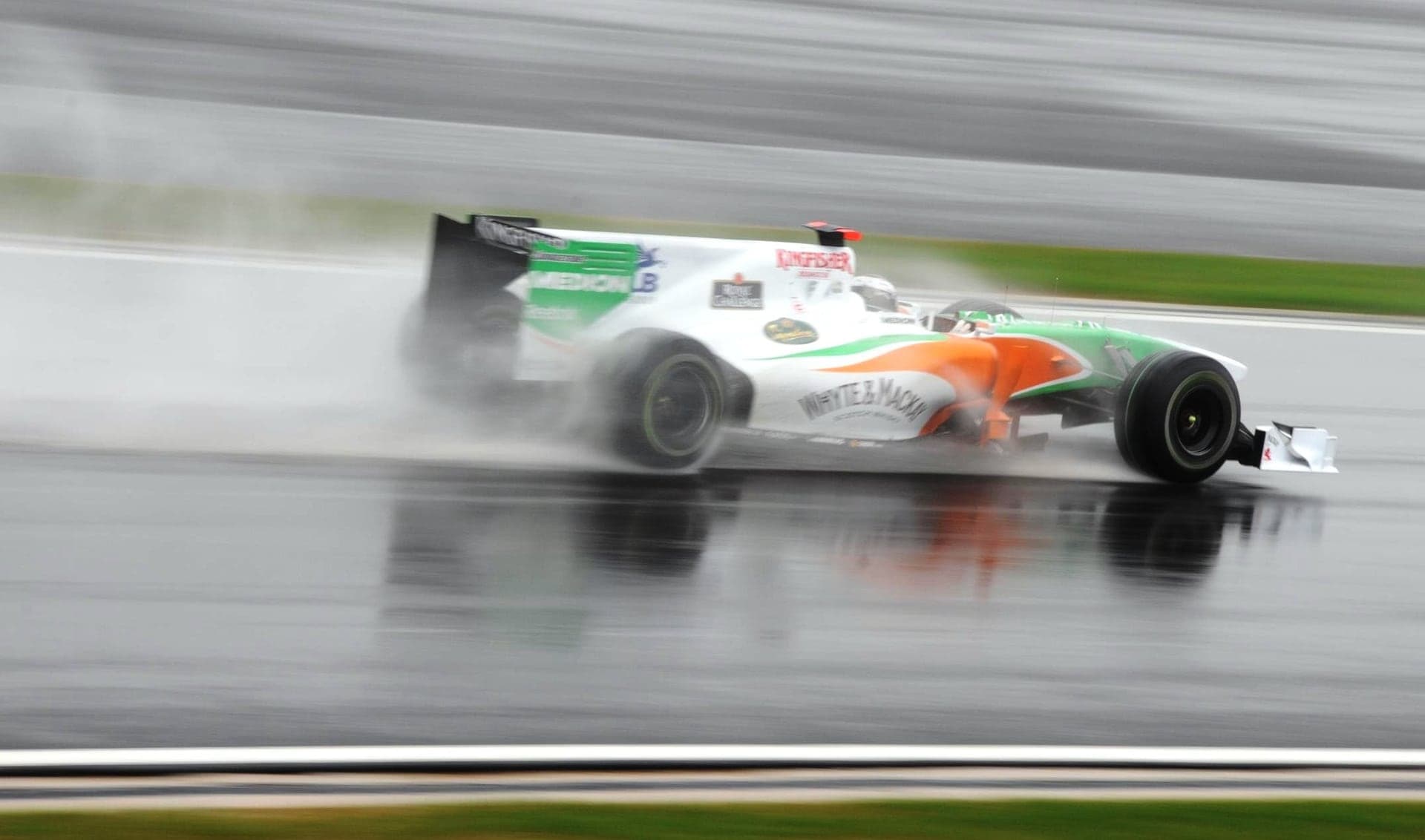 Historical Formula 1 photograph: Force India, 2010