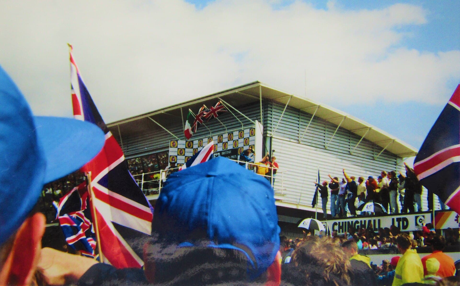 Historical Formula 1 photograph: invasione Silverstone, 1992