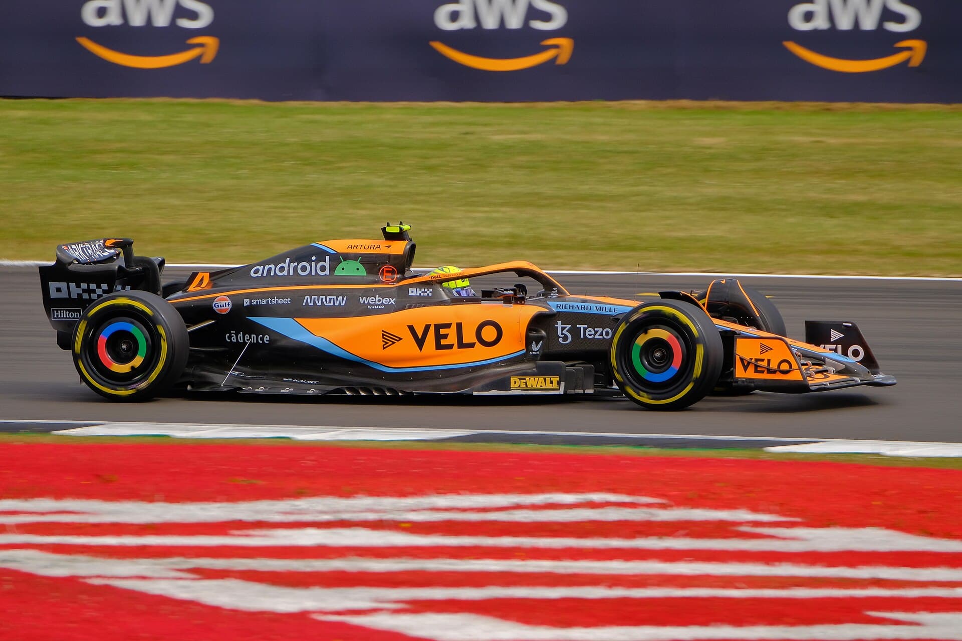 Historical Formula 1 photograph: MCL36, 2022