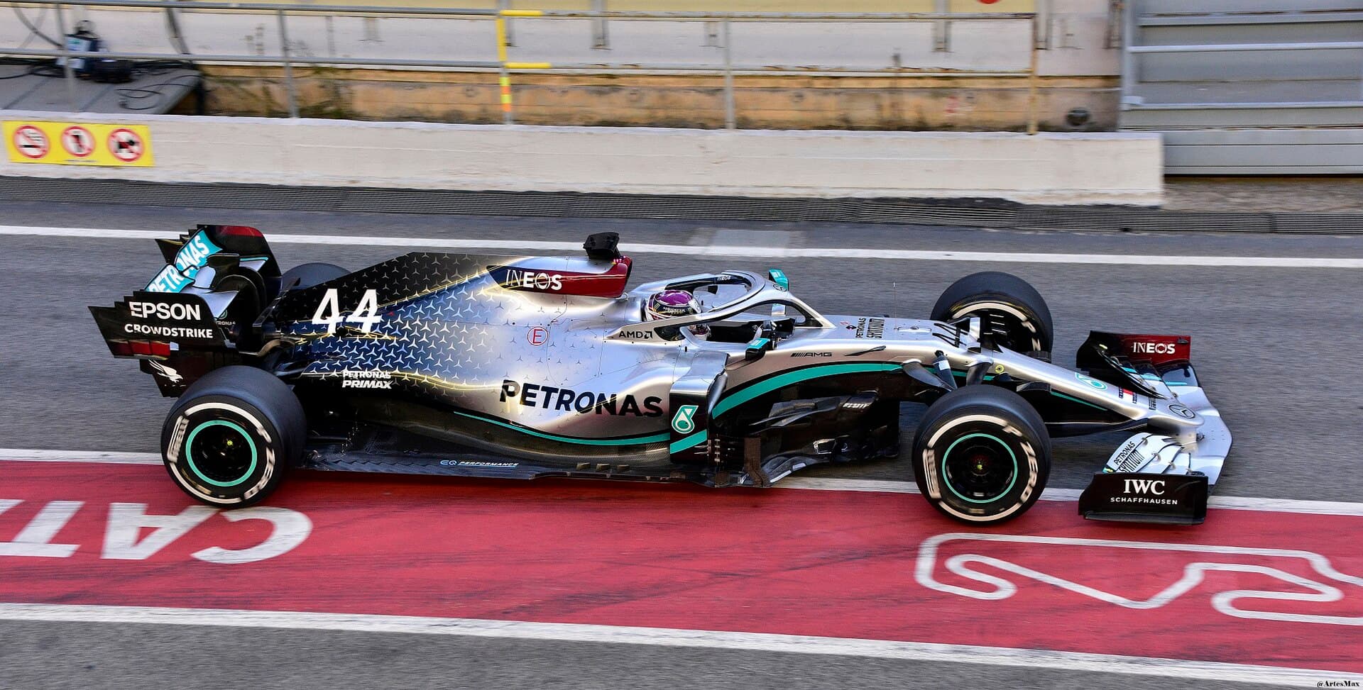 Historical Formula 1 photograph: Mercedes W11, 2020