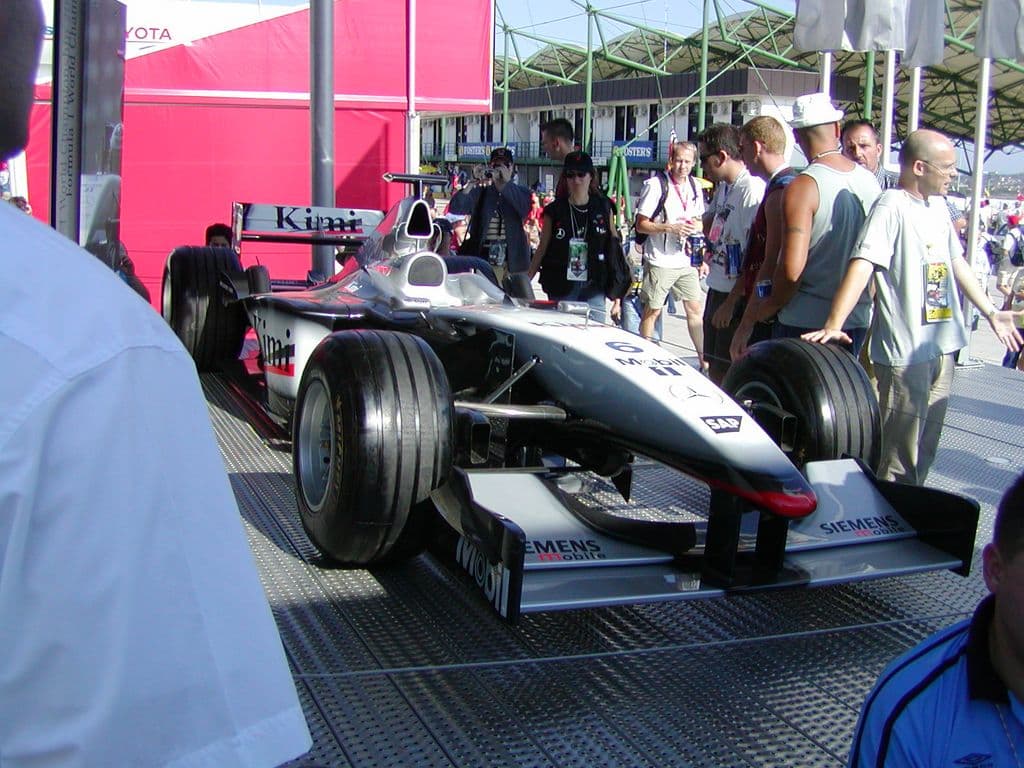 Historical Formula 1 photograph: McLaren Räikkönen Hungaroring, 2003