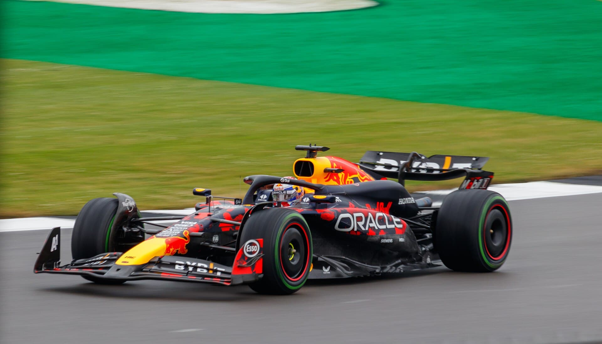 Historical Formula 1 photograph: RB20, 2024