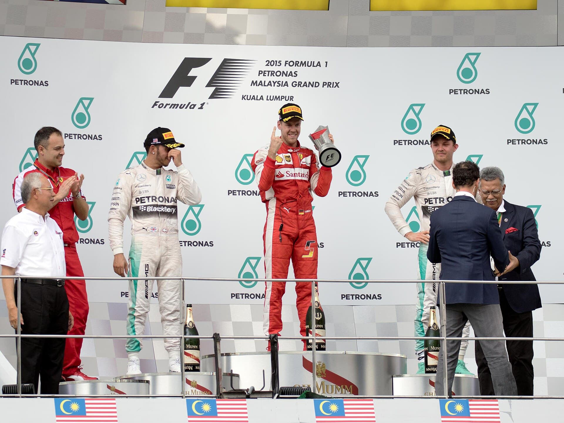 Historical Formula 1 photograph: Vettel, 2015