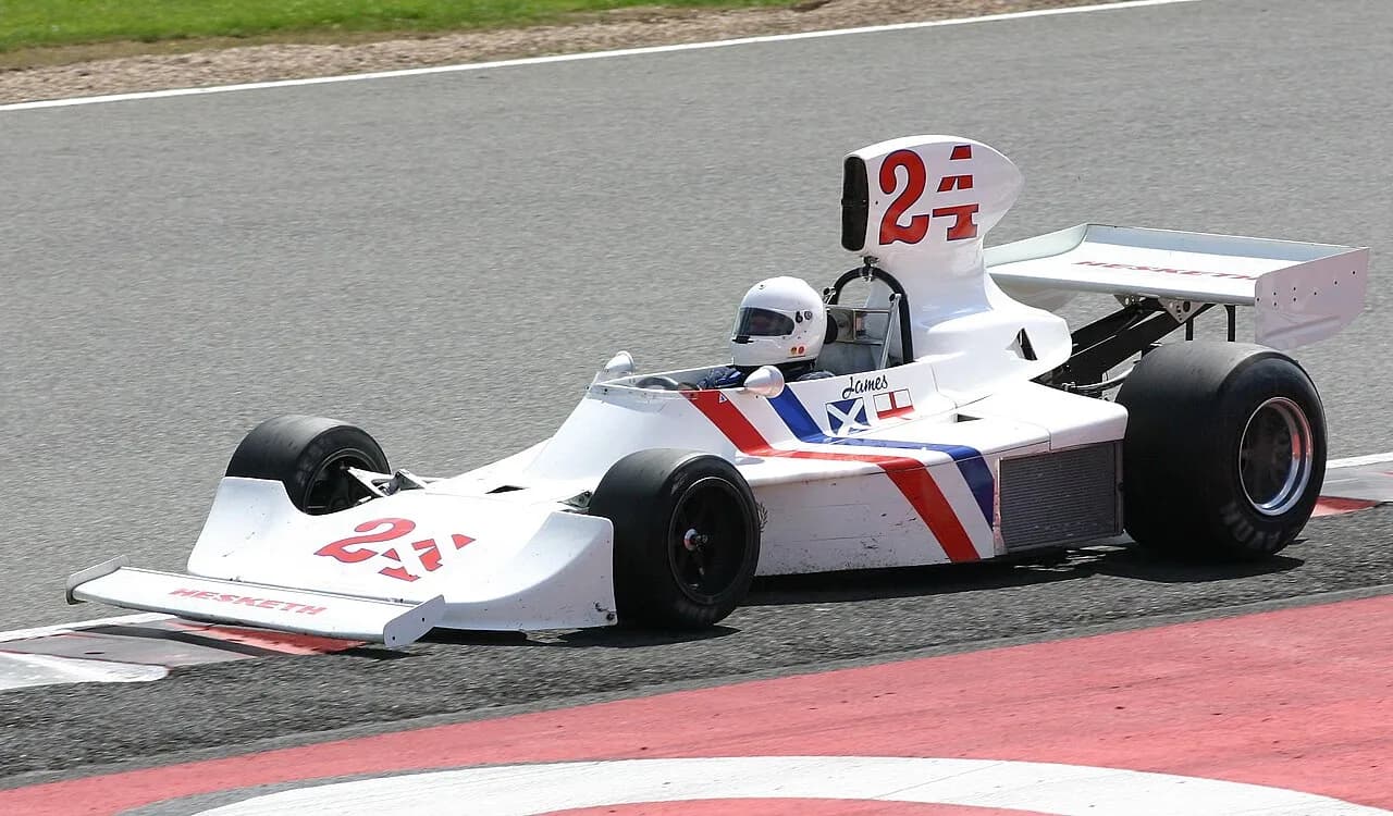 Hesketh 308 · Photo exhibit